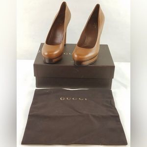 Gucci Nappa Charlotte Round Toe Leather Brown Pumps Heels (Size 39) 269703